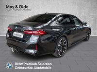 Gebraucht BMW 520 Comfort Edition 190 PS (139 kW) 2025 Sophistograu brillanteffekt me Limousine