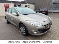 Second-hand Renault Mégane Expression 101 CP (74 kW) 2011 Bej Berlinǎ