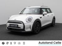 Gebraucht Mini Cooper Classic 136 PS (100 kW) 2023 Nanuq whitec6aschwarz Kleinwagen