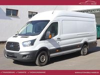 Second-hand Ford Transit 170 CP (125 kW) 2017 Alb Monovolum