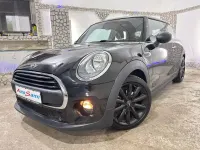 Gebraucht Mini Cooper 136 PS (100 kW) 2014 Schwarz Kleinwagen