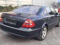 Second-hand Mercedes E320 224 CP (164 kW) 2005 Verde Berlinǎ