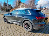 Gebraucht Audi Q8 e-tron Advanced 300 kW (408 PS) 2023 Schwarz SUV