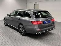 gebraucht Mercedes E300 T Avantgarde LED/Distronic+/AHK/Pano/Kam