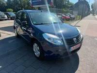 Gebraucht Dacia Sandero 75 PS (55 kW) 2009 Blau Kleinwagen