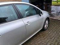 Gebraucht Toyota Auris 124 PS (91 kW) 2008 Silber Kleinwagen