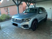 Gebraucht VW Touareg 286 PS (210 kW) 2018 Silber SUV