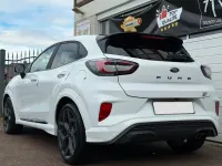 Gebraucht Ford Puma ST 200 PS (147 kW) 2023 Frozen white SUV