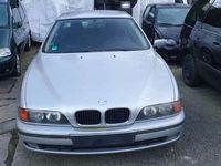 gebraucht BMW 523 5eryoung Timer Automatik volleder 167543KM