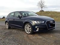 Gebraucht Audi A3 Sport 110 PS (80 kW) 2018 Blau Limousine