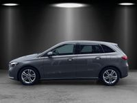 Gebraucht Mercedes B220 190 PS (139 kW) 2023 Mountaingrau Van / Kleinbus