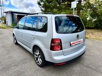 Gebraucht VW Touran Trendline 102 PS (75 kW) 2007 Silber Van / Kleinbus