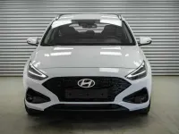 Neu Hyundai i30 99 PS (72 kW) 2026 Atlas white uni () Kombi