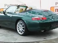 Gebraucht Porsche 911 Carrera Cabriolet 300 PS (220 kW) 2001 Grün Cabrio