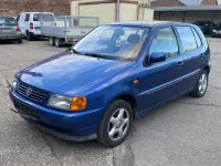 Usata VW Polo 60 CV (44 kW) 1997 Blu Utilitaria