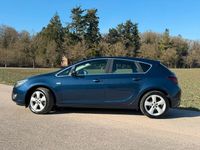 Gebraucht Opel Astra Selection 140 PS (102 kW) 2010 Blau Limousine