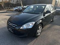 Gebraucht Kia Ceed 109 PS (80 kW) 2009 Schwarz Kleinwagen