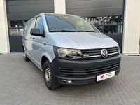 Usata VW Transporter 150 CV (110 kW) 2016 Argento Furgone