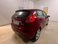 Gebraucht Ford Fiesta 96 PS (70 kW) 2009 Rot Kleinwagen