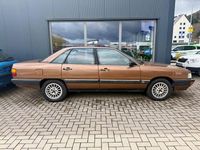 Usado Audi 200 182 HP (133 kW) 1984 Castanho Sedan