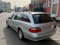 Second-hand Mercedes E270 177 CP (130 kW) 2004 Argintiu Break