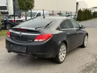 Usata Opel Insignia Innovation 194 CV (142 kW) 2012 Nero Berlina
