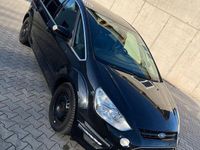 Second-hand Ford S-MAX Titanium 200 CP (147 kW) 2011 Negru Monovolum