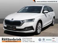 Gebraucht Skoda Octavia Style 204 PS (150 kW) 2022 Weiß Kombi