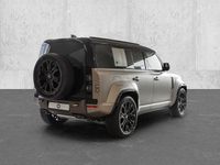 Gebraucht Land Rover Defender 643 PS (472 kW) 2025 Petra copper SUV