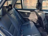 Gebraucht Mercedes C300 Elegance 231 PS (169 kW) 2012 Kombi