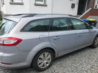 Gebraucht Ford Mondeo 145 PS (106 kW) 2011 Grau Kombi
