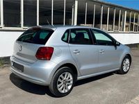 Gebraucht VW Polo Style 70 PS (51 kW) 2012 Silber Kleinwagen