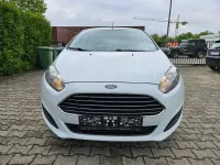 Gebraucht Ford Fiesta Ambiente 60 PS (44 kW) 2015 Weiß Kleinwagen