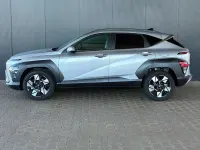 Neu Hyundai Kona Comfort 170 PS (125 kW) 2025 Shimmering silver SUV