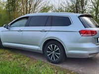 gebraucht VW Passat Variant 2.0 TDI SCR AHK + Standheizung