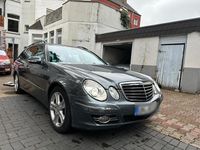 Gebraucht Mercedes E280 Avantgarde 231 PS (169 kW) 2007 Grau Kombi