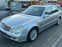 Gebraucht Mercedes E200 Elegance 122 PS (89 kW) 2004 Silber Limousine
