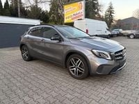 Gebraucht Mercedes GLA220 184 PS (135 kW) 2017 Grau SUV