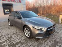 Gebraucht Mercedes A180 136 PS (100 kW) 2019 Grau Limousine