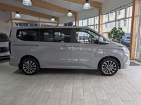 Neu Ford Tourneo Titanium 150 PS (110 kW) 2025 Grau Van / Kleinbus