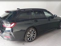Gebraucht BMW 320 Sport Line 190 PS (139 kW) 2023 Schwarz Limousine