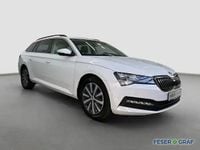 Gebraucht Skoda Superb 200 PS (147 kW) 2022 Moon weiss perleffekt Kombi
