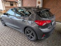 Gebraucht Ford Focus Cool & Connect 125 PS (91 kW) 2018 Grau Limousine