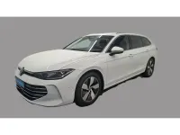 Gebraucht VW Passat Elegance 150 PS (110 kW) 2025 Weiß Kombi