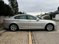 Gebraucht BMW 525 204 PS (150 kW) 2011 Silber Limousine