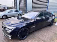 Gebraucht BMW 750 381 PS (280 kW) 2015 Schwarz Limousine