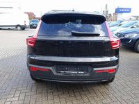 Gebraucht Volvo XC40 Plus 163 PS (119 kW) 2025 Schwarz SUV