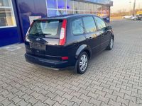 Gebraucht Ford Focus Ghia 120 PS (88 kW) 2004 Blau Kombi