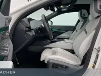 Gebraucht BMW 550e M Sport 490 PS (360 kW) 2025 Weiß Limousine