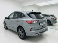 Gebraucht Ford Kuga 224 PS (164 kW) 2022 Silber SUV